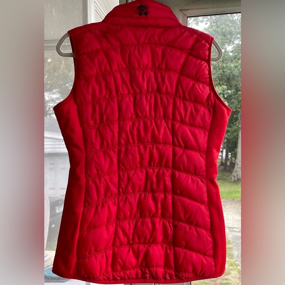 MICHAEL Michael Kors Perfect Red Down Quilted Sz. Med. Vest - Picture 9 of 16